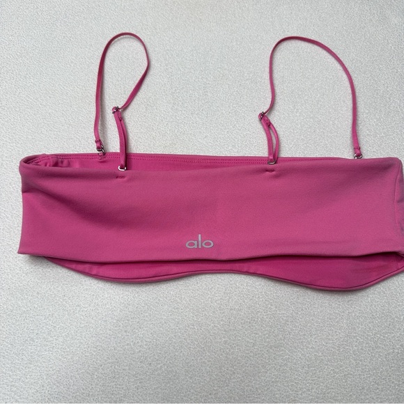 Alo Yoga Airbrush Socialite Bandeau 💖🌸Paradise Pink - Picture 7 of 9